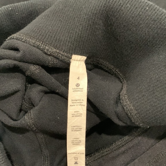 2 pc Lululemon top and pants, pants are size 4 no size label on - Picture 14 of 14